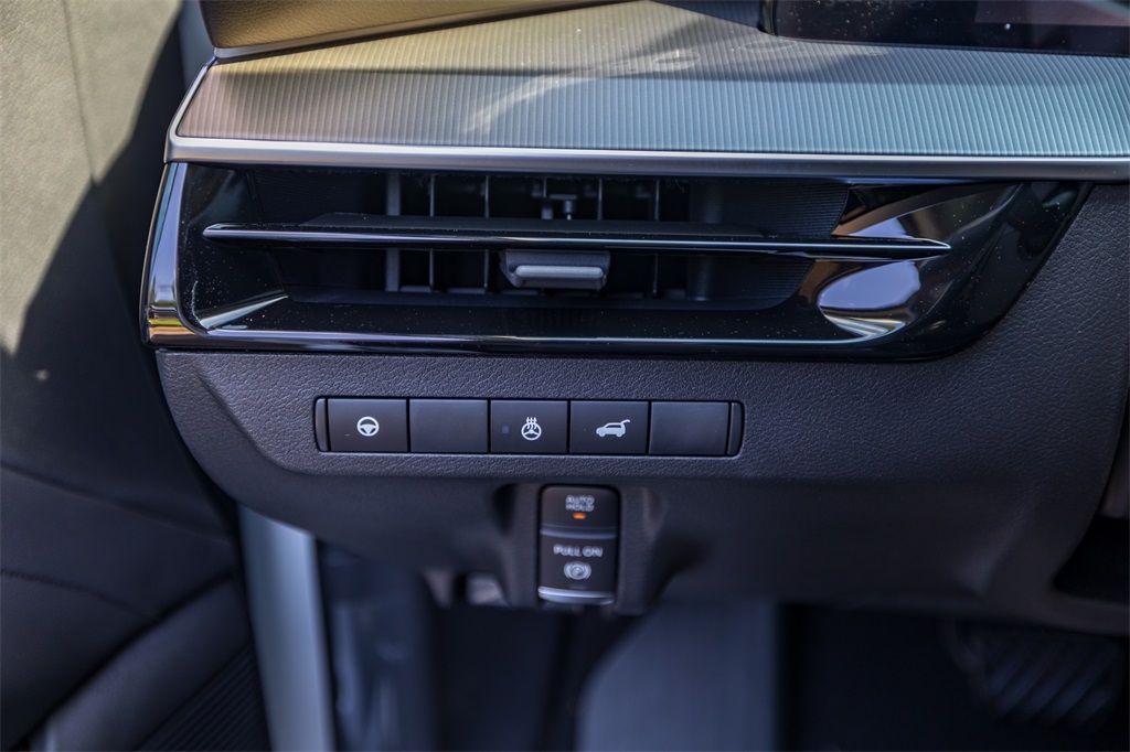 2025 Nissan Murano SL photo 8