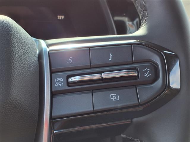 2025 Chevrolet Colorado LT photo 19
