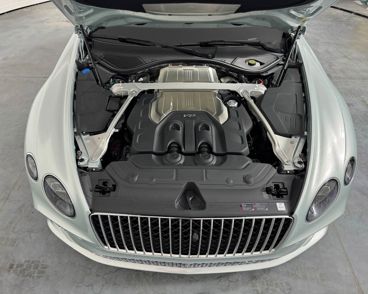 2024 Bentley Continental GT Azure photo 39