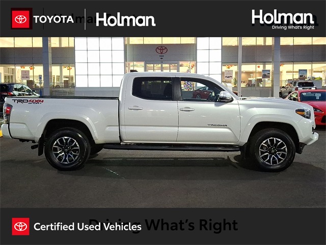 2023 Toyota Tacoma TRD Sport's photo