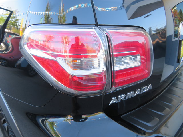 2017 Nissan Armada Platinum photo 40
