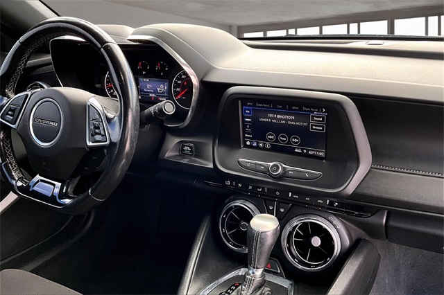 2020 Chevrolet Camaro 1LT photo 7