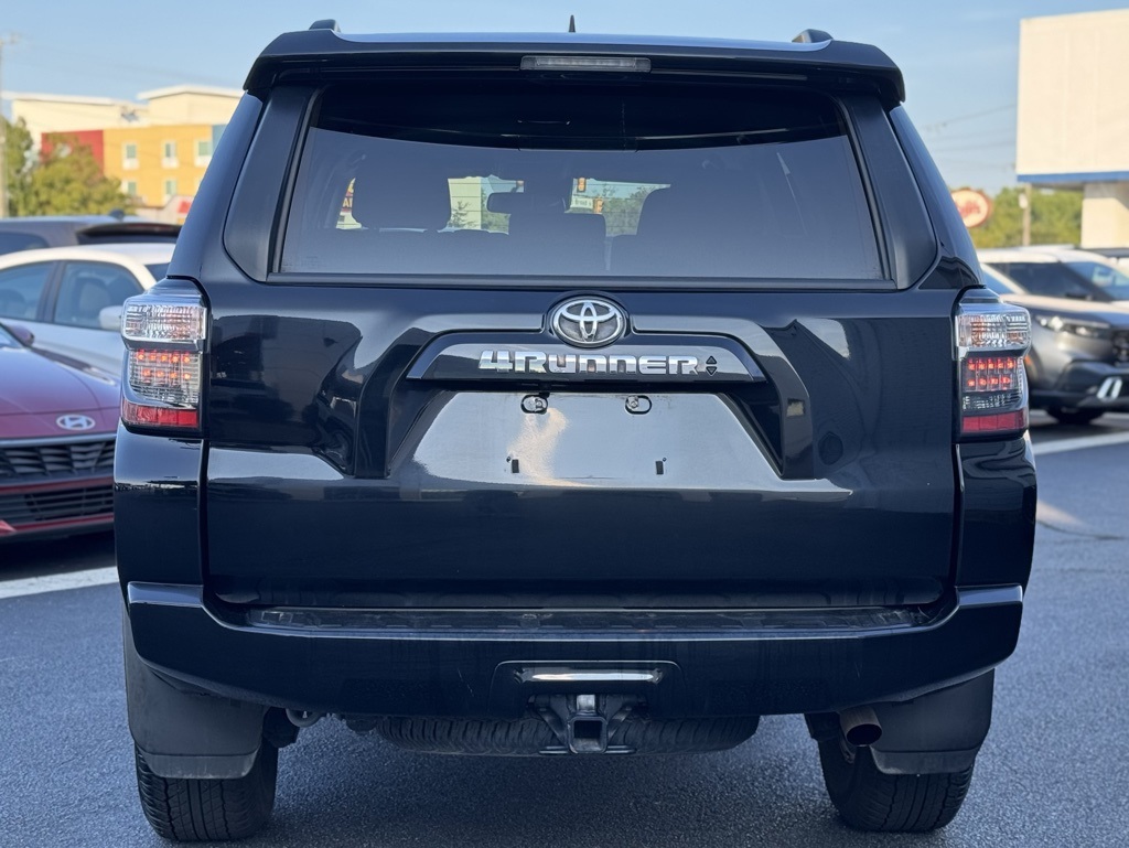 2024 Toyota 4Runner SR5 photo 4