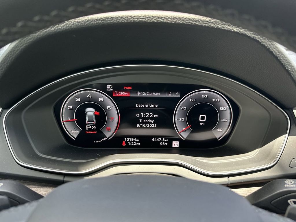 2024 Audi Q5 45 S line Premium photo 18