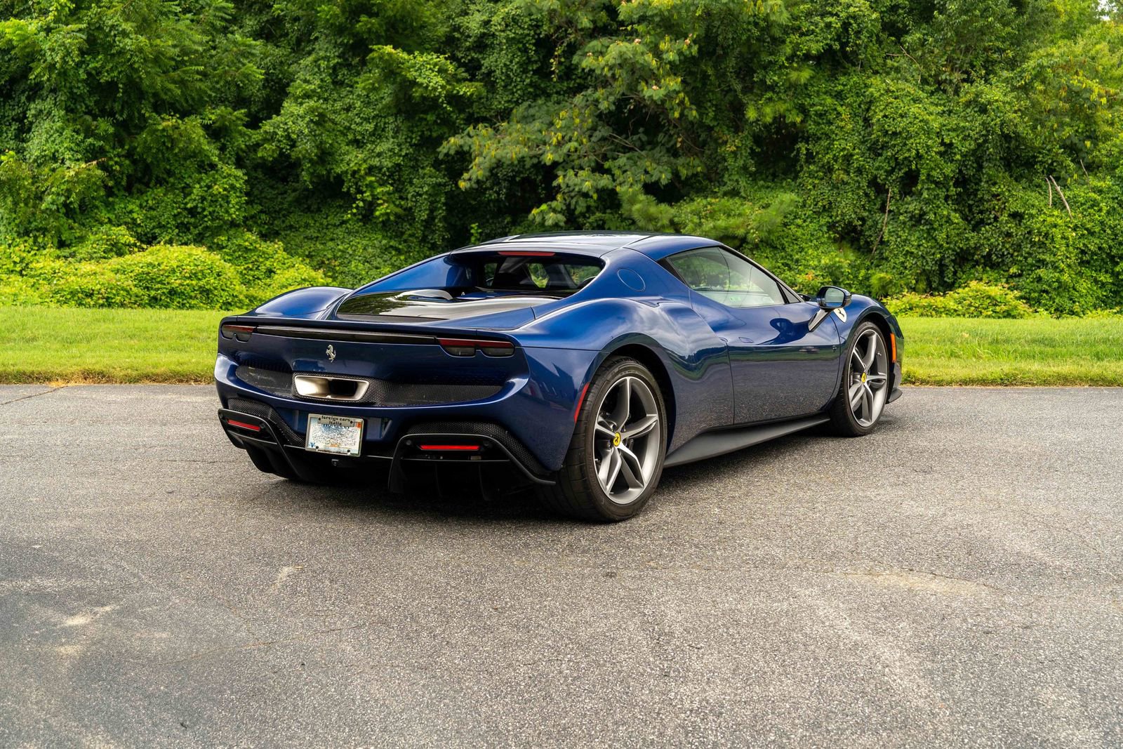 2023 Ferrari 296 GTB Base photo 7