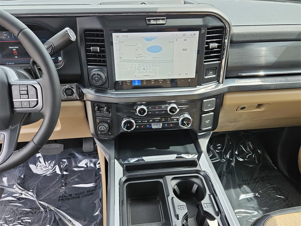 2025 Ford F-250 Lariat photo 25