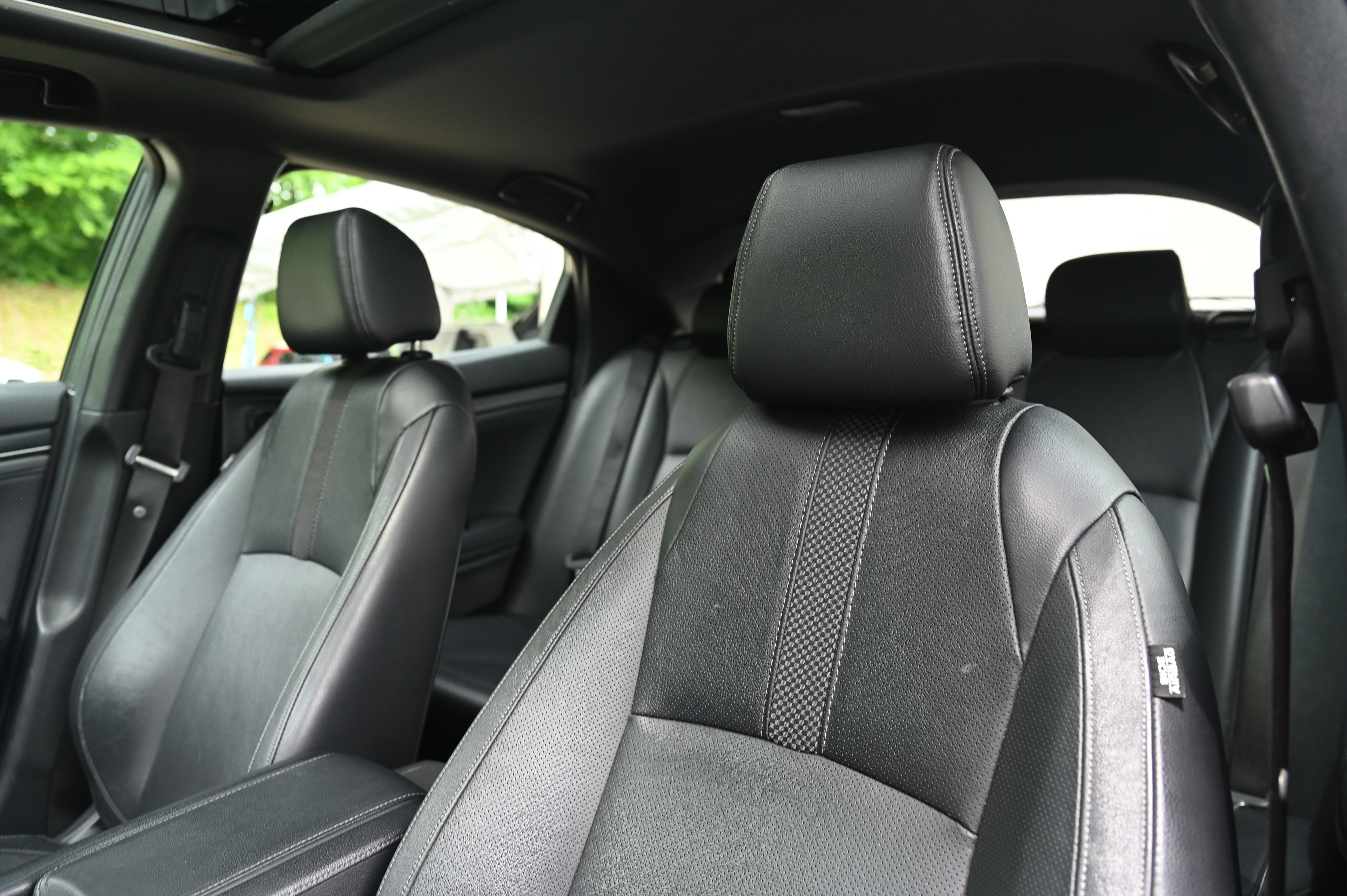 2020 Honda Civic Hatchback EX-L photo 19