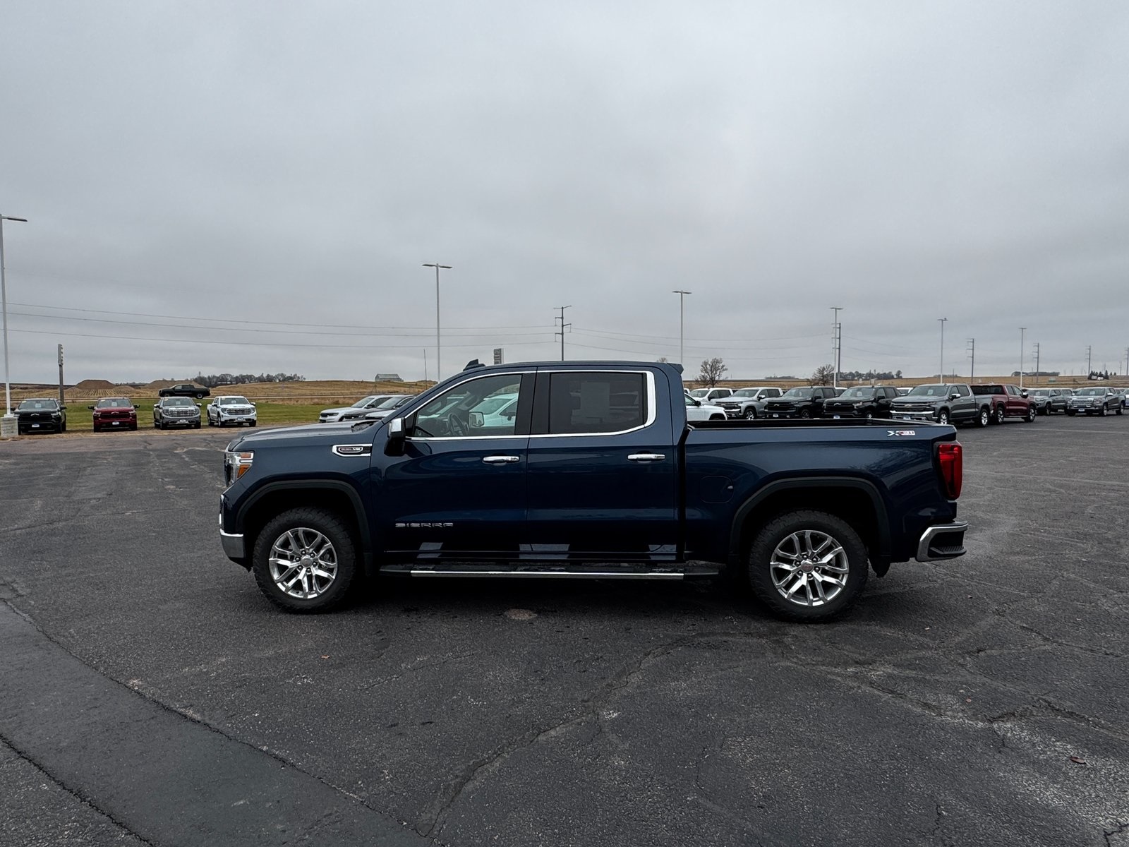 2020 Gmc Sierra 1500 SLT photo 4