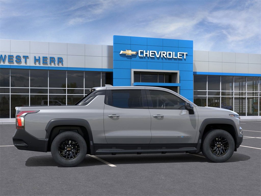 2026 Chevrolet Silverado EV LT photo 4