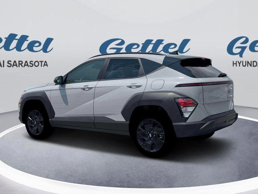 2026 Hyundai Kona SEL photo 3
