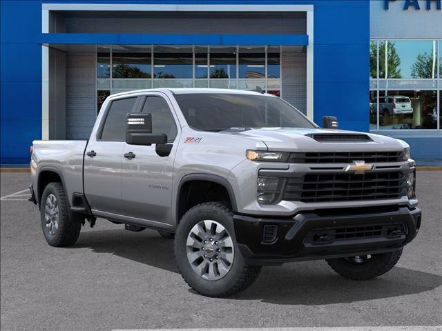 2026 Chevrolet Silverado 2500HD Custom photo 5