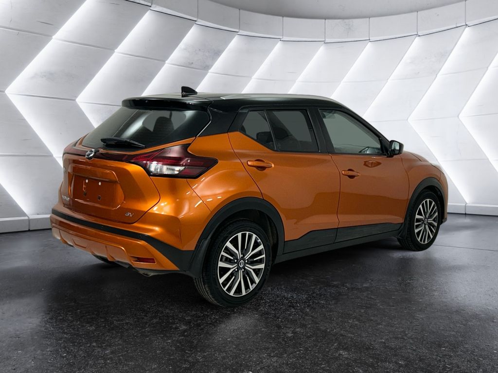 2021 Nissan Kicks SV photo 4