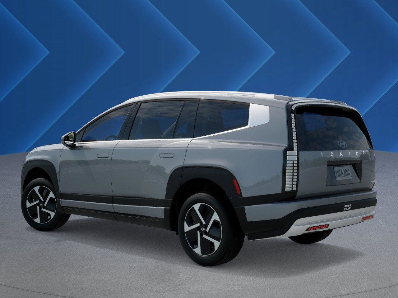 2026 Hyundai Ioniq SE photo 3