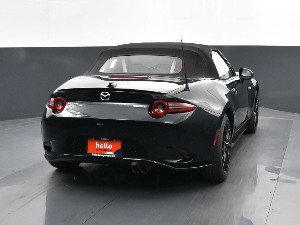 2025 Mazda MX-5 Miata Miata photo 24