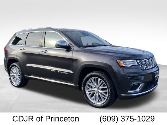 2018 Jeep Grand Cherokee Summit's photo