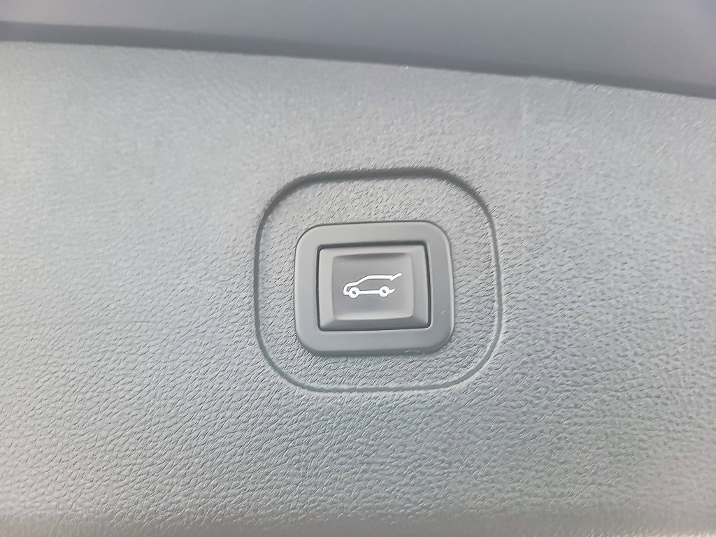 2016 CHEVROLET EQUINOX - Image 18