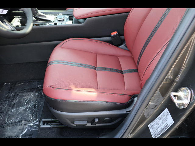 2025 Mazda CX-50 Premium Plus photo 37
