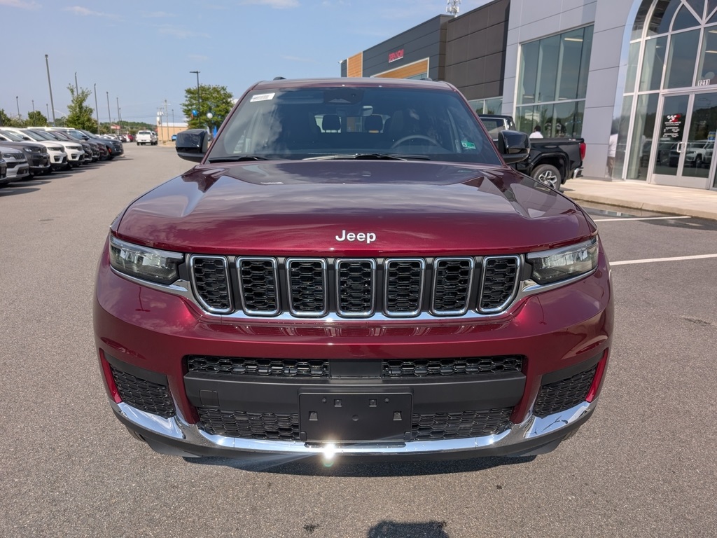 2025 Jeep Grand Cherokee L photo 12