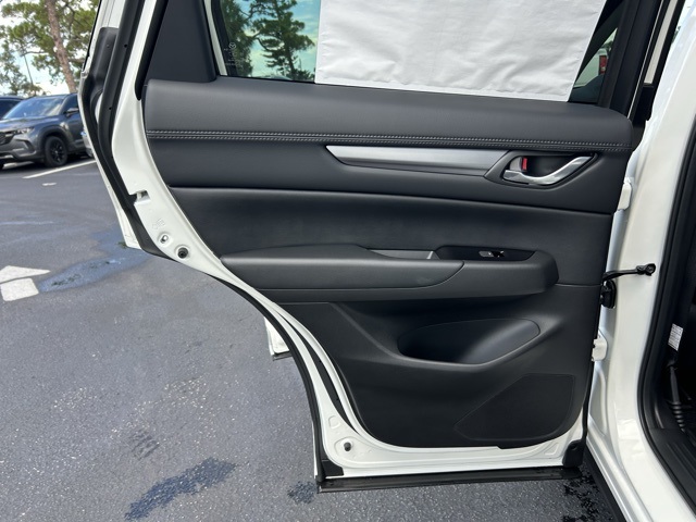 2025 Mazda CX-5 2.5 S Preferred photo 8