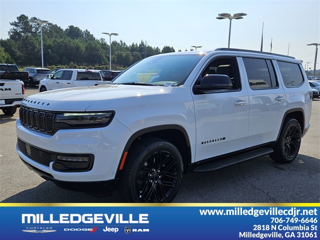 2025 Jeep Wagoneer Series II Carbide photo 3