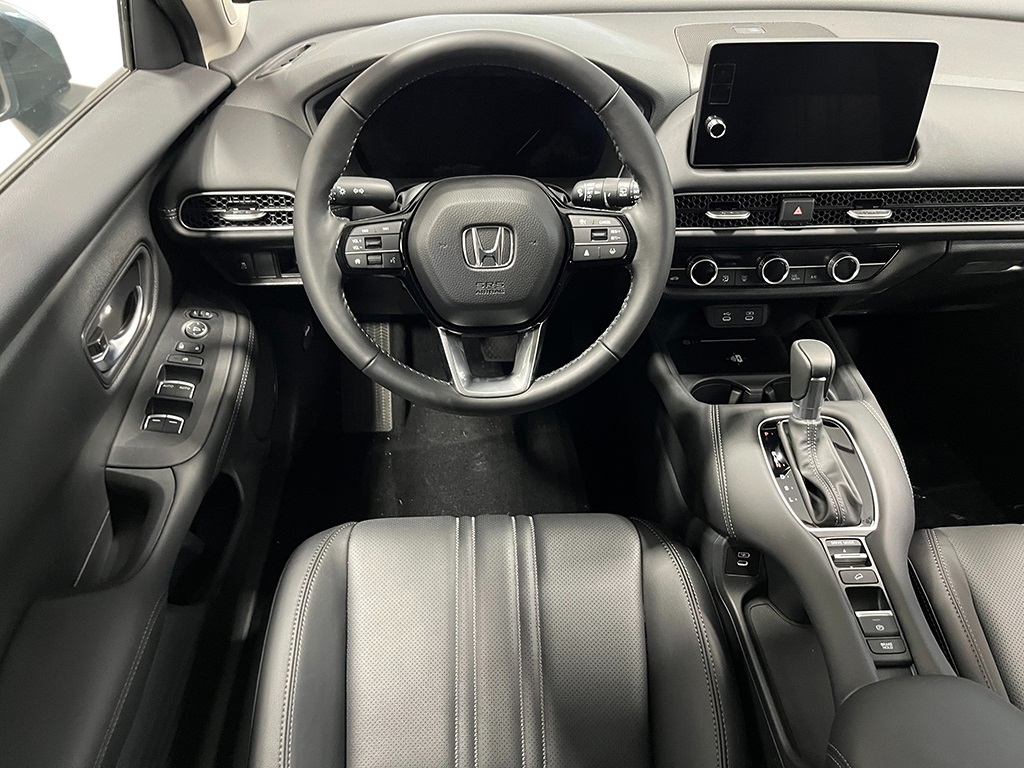 2026 Honda HR-V EX-L photo 16