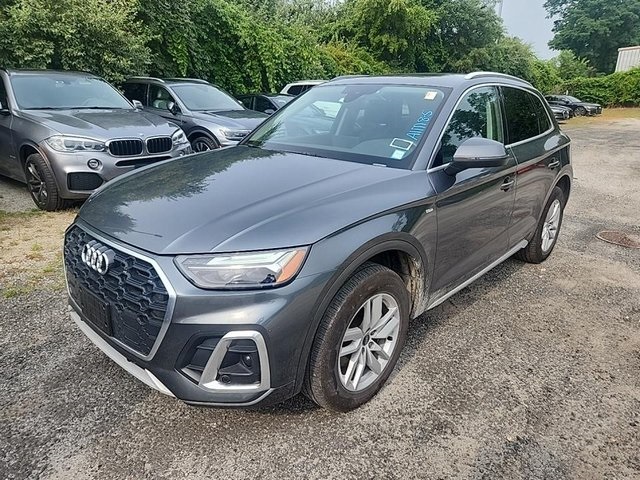 2022 Audi Q5 45 S line Premium photo 3
