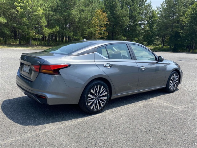 2023 Nissan Altima 2.5 SV photo 2