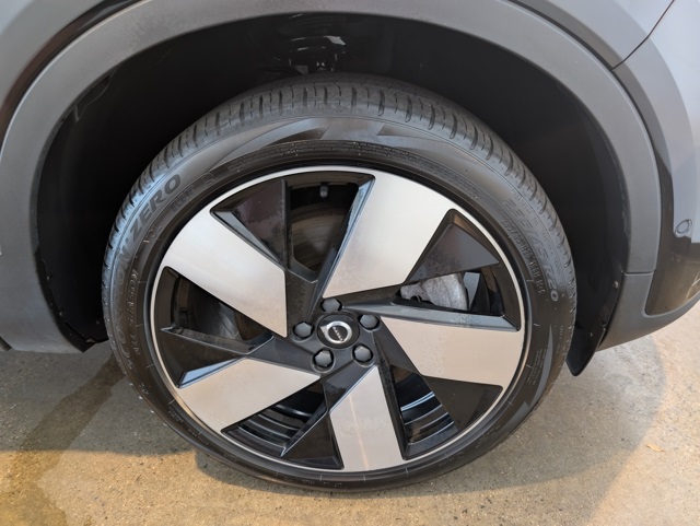 2023 Volvo XC40 Recharge Ultimate photo 10