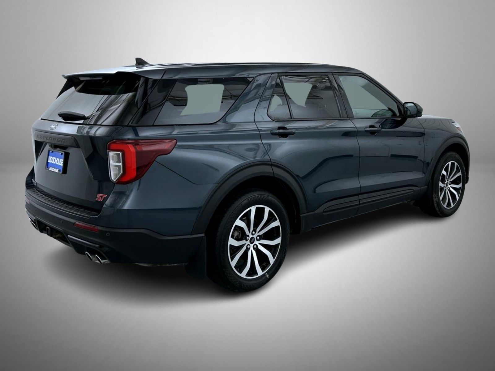 2022 Ford Explorer ST photo 5