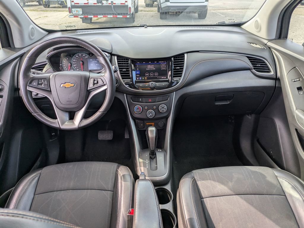 2021 Chevrolet Trax LT photo 19