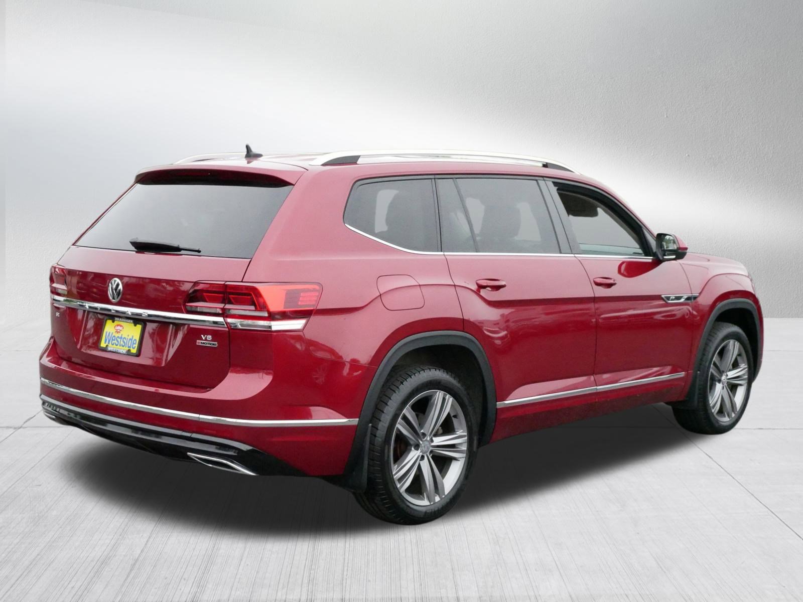 2019 Volkswagen Atlas V6 SE Technology R-Line photo 6