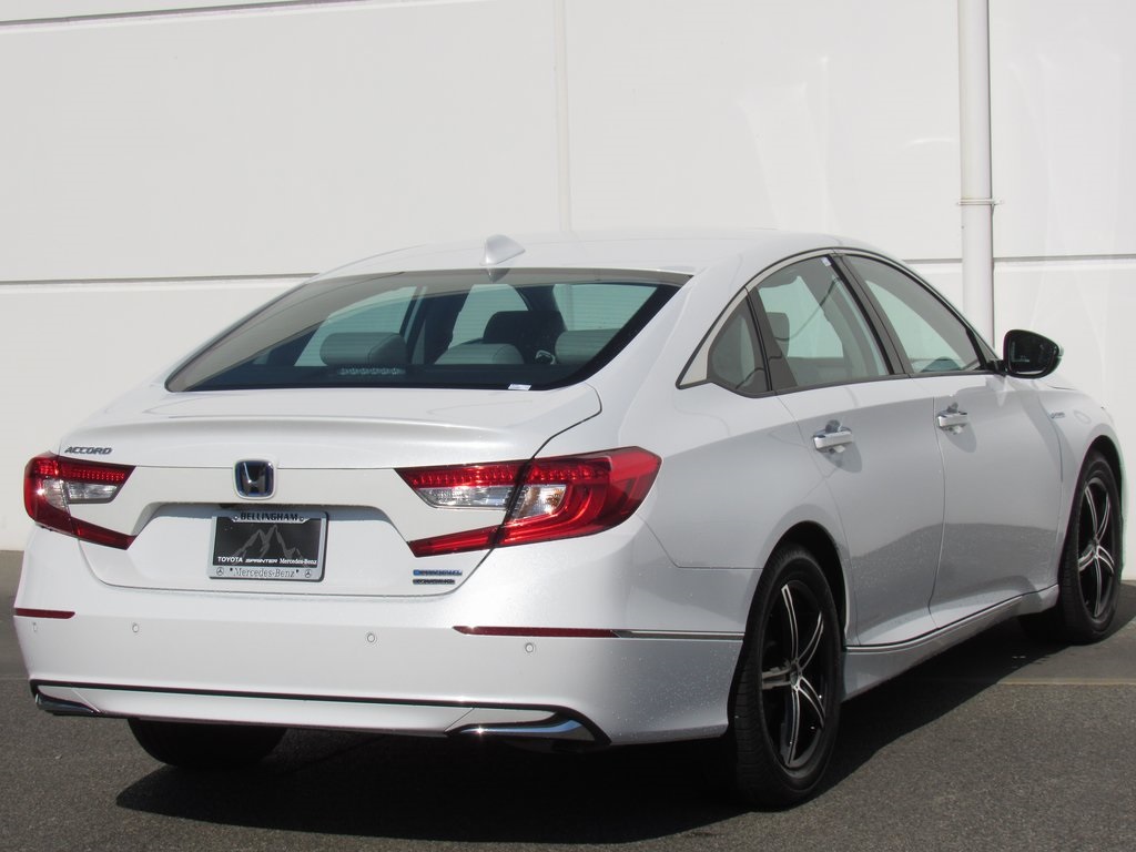 2022 Honda Accord Hybrid Touring photo 6