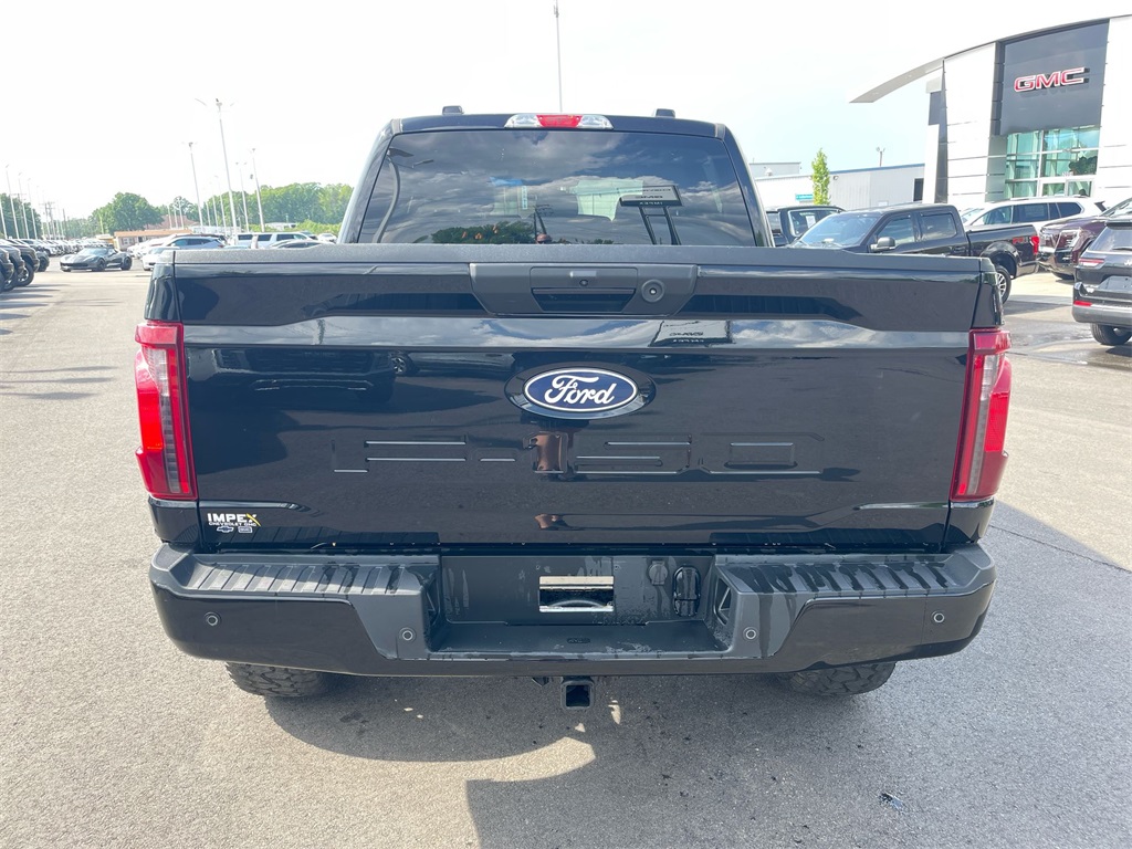 2024 Ford F-150 XLT photo 4