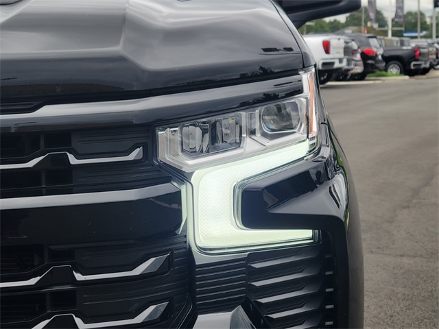 2023 Chevrolet Silverado Trail Boss LT photo 8