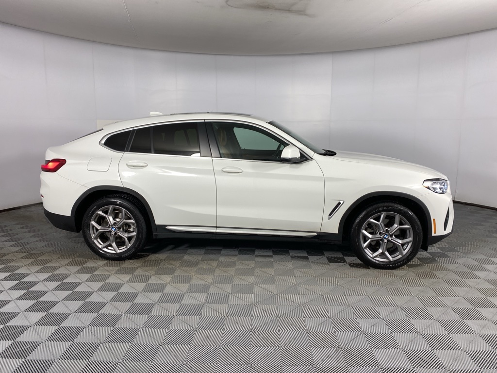 2023 Bmw X4 xDrive30i photo 2