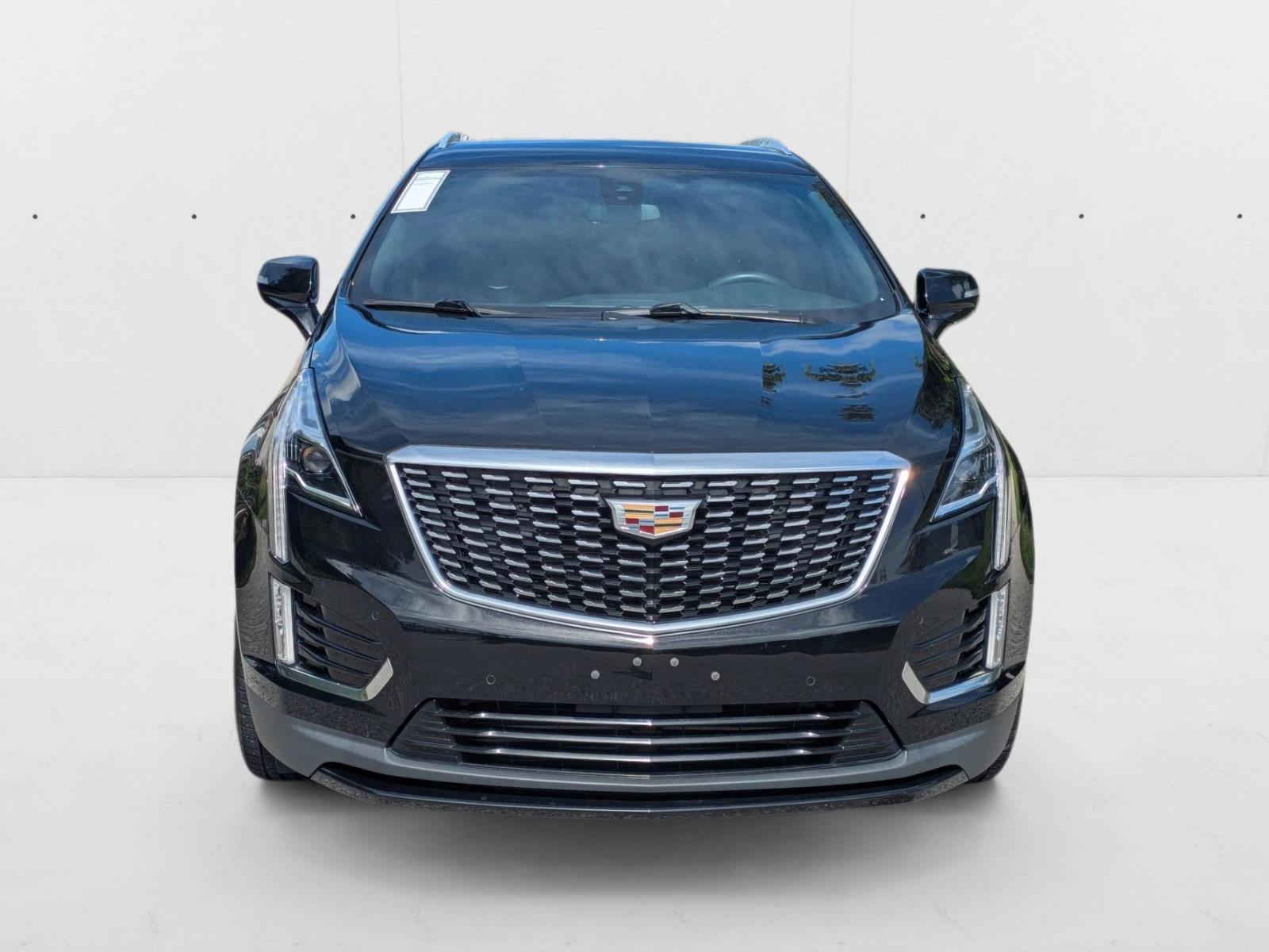 2020 Cadillac XT5 Luxury photo 2