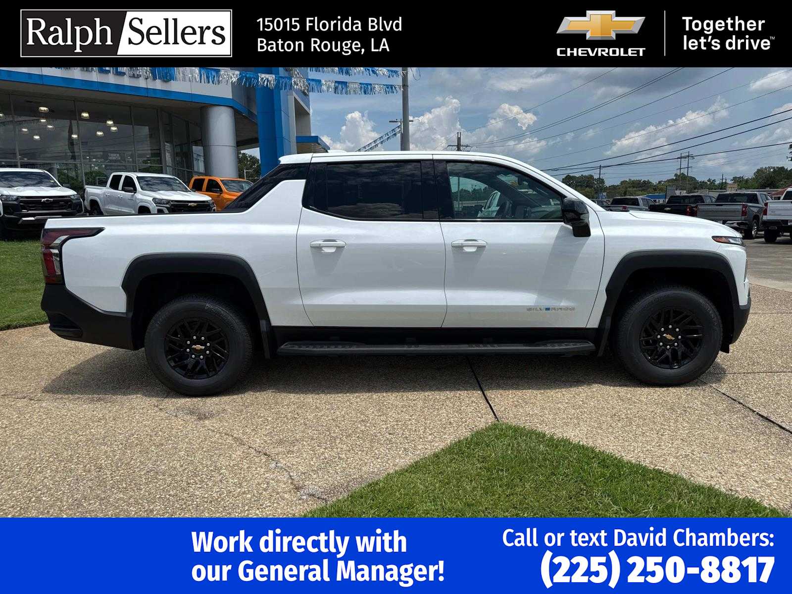 2026 Chevrolet Silverado EV LT photo 4
