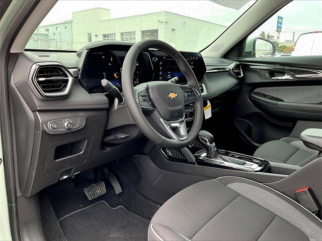 2026 Chevrolet Trailblazer LT photo 7
