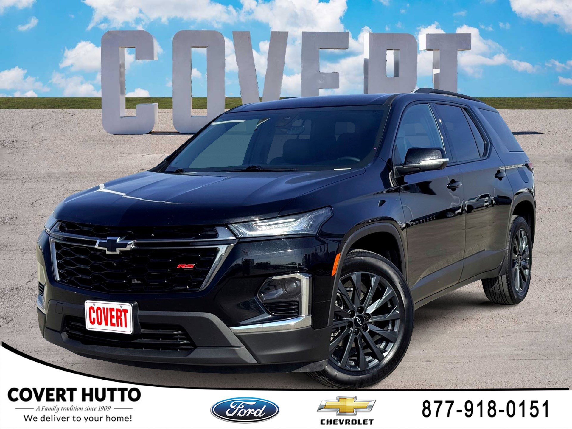 2023 Chevrolet Traverse RS's photo