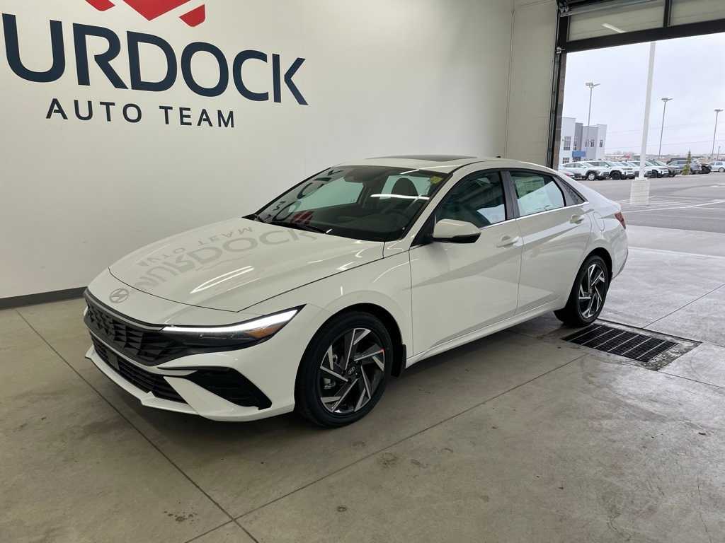 2025 Hyundai Elantra Hybrid Limited photo 14