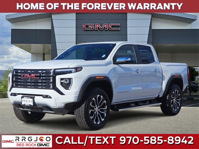 2024 GMC Canyon Denali's photo