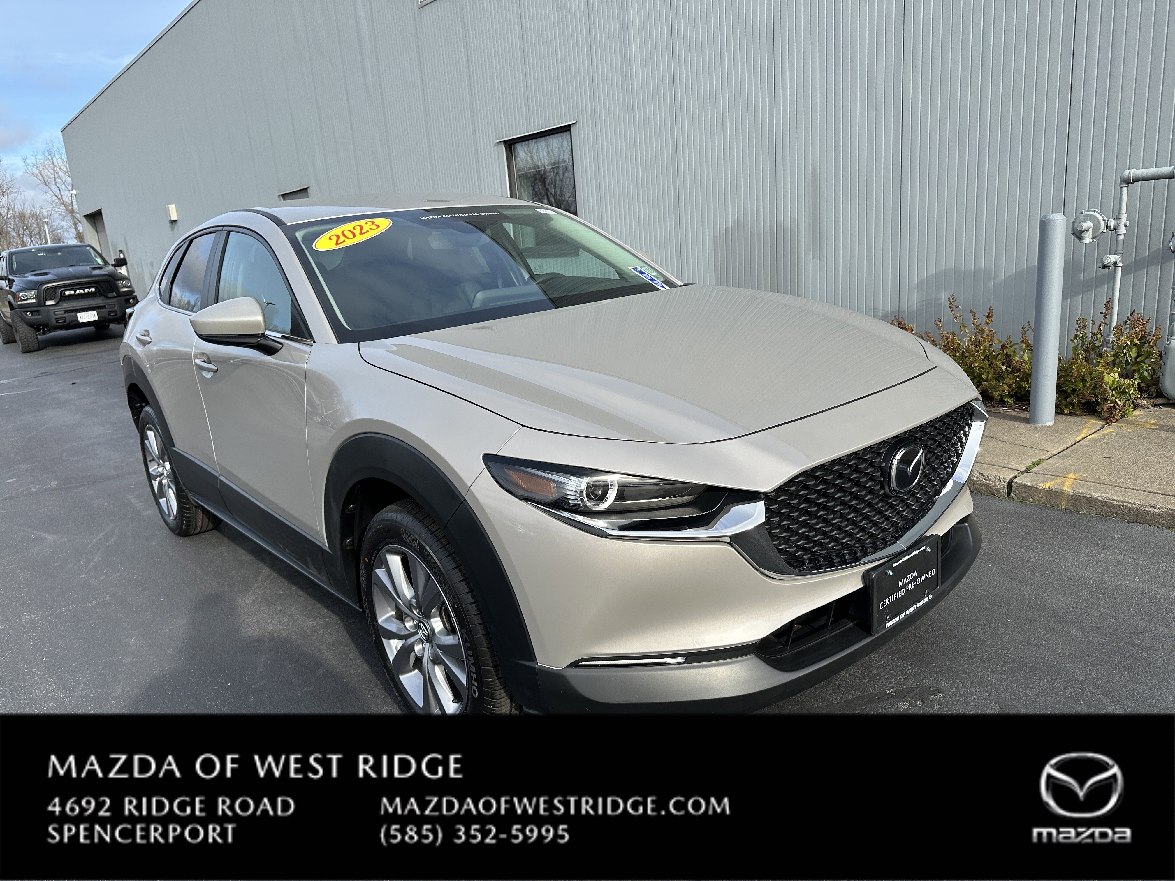 2023 Mazda CX-30 Select's photo