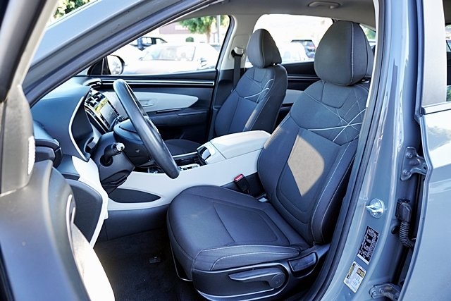 Used 2024 Gray Hyundai SE image 14