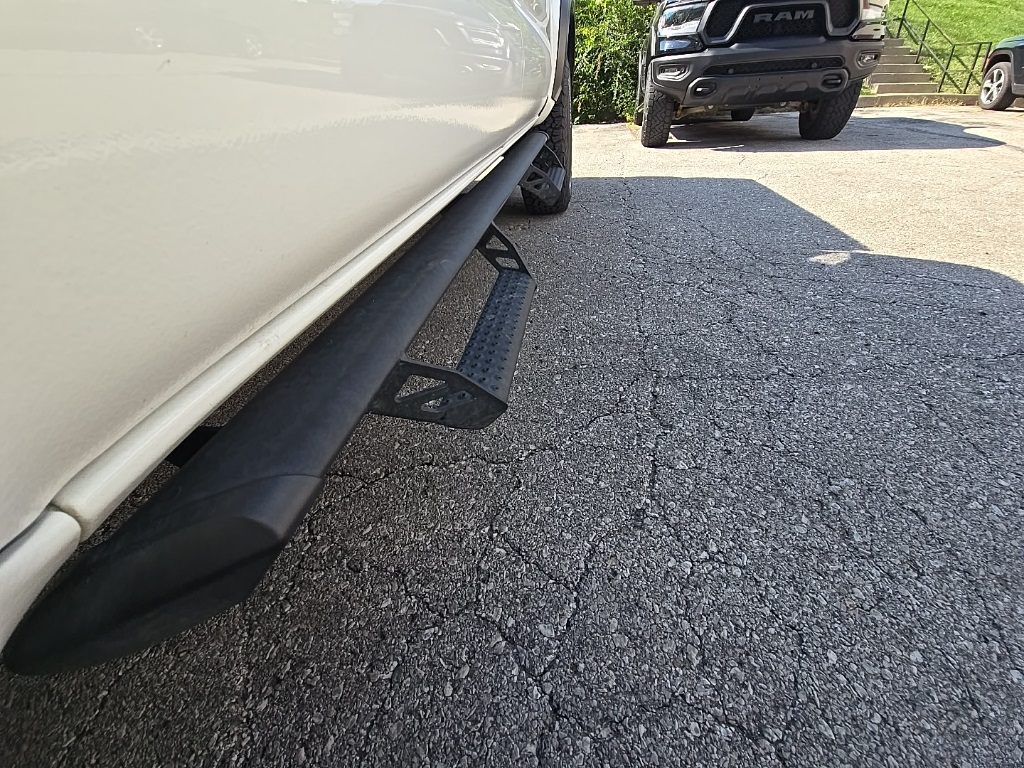 2021 Toyota Tacoma TRD Off-Road photo 13