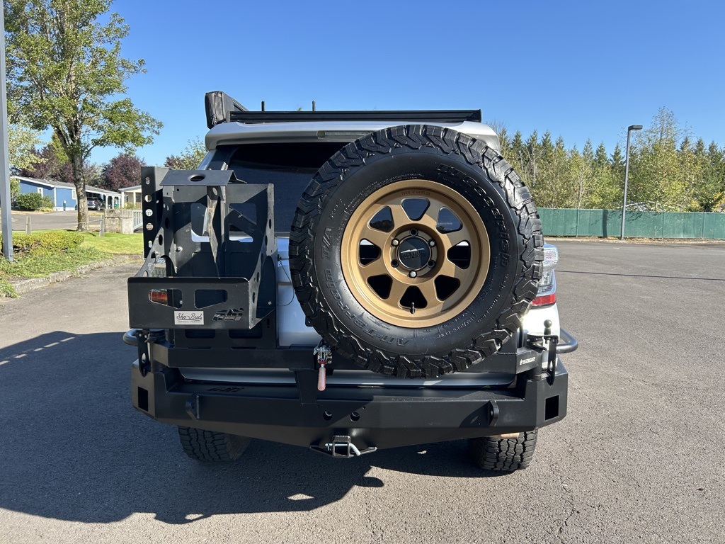 2020 Toyota 4Runner SR5 photo 7