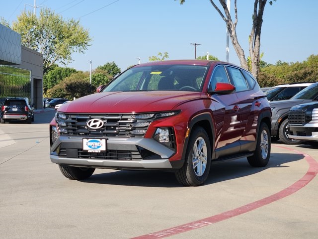 2026 Hyundai Tucson SE photo 2
