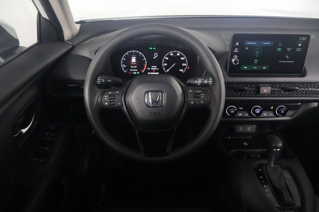 2026 Honda HR-V LX photo 3