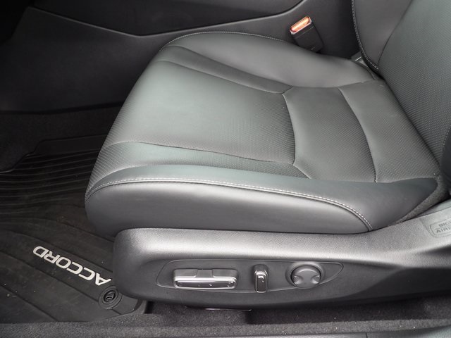 2025 Honda Accord Hybrid Sport-L photo 13