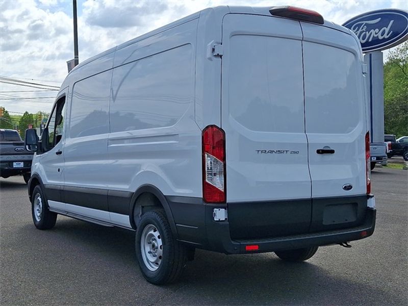 2025 Ford Transit Cargo Van photo 2