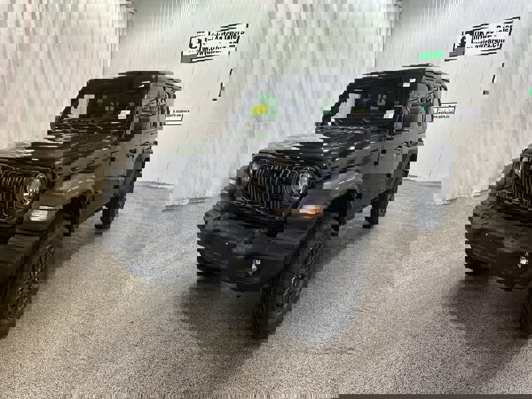 2025 Jeep Wrangler Sport S photo 4